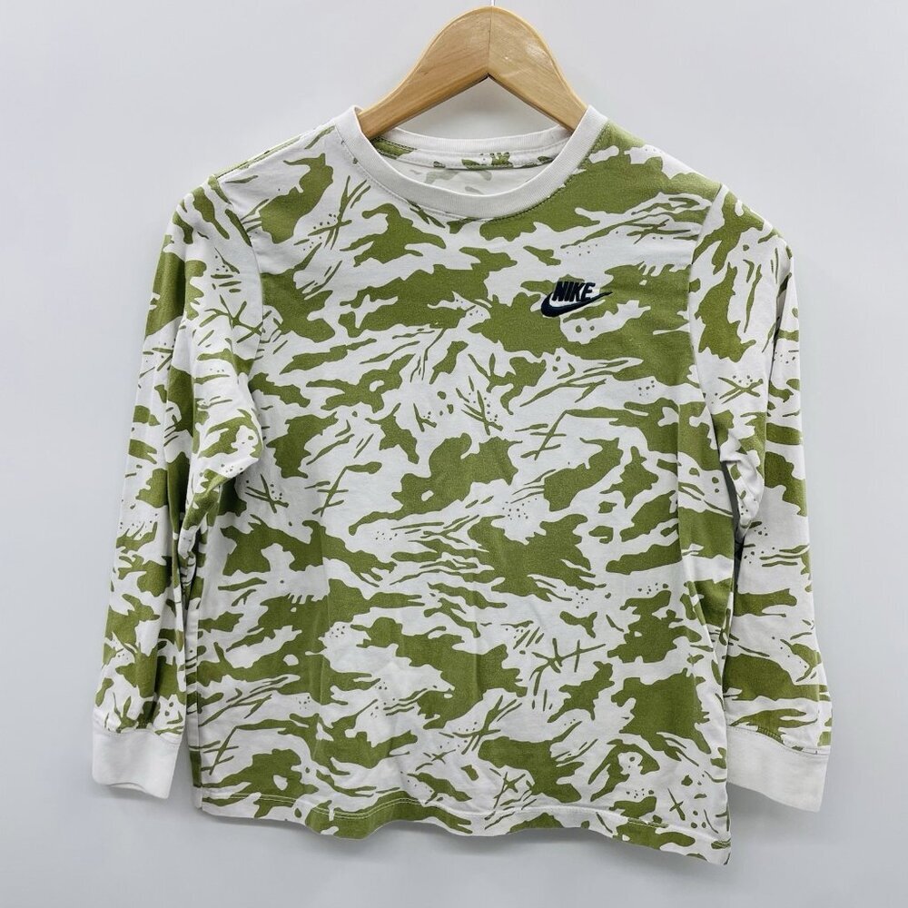 Nike Youth Boys Size Medium 8 Camouflage Long Sleeve Tee in Green/White‎ 409